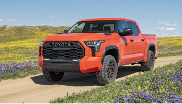 Thấy gì từ việc Toyota “nhập khẩu ngược” 3 mẫu xe tại Nhật Bản?