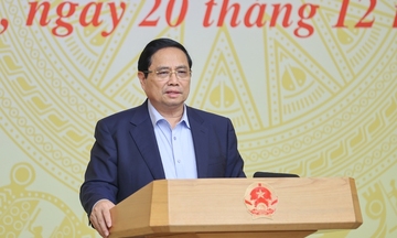 Thủ tướng: Không để doanh nghiệp phải 'xin - cho', đi lại nhiều lần