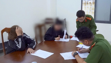 Khởi tố 2 đối tượng vận chuyển trái phép hơn 2,3 kg vàng qua sân bay