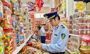 Quản lý thị trường Gia Lai mở cao điểm kiểm tra thị trường Tết Bính Ngọ