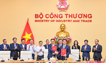 Toàn cảnh hội nghị bàn giao công tác của Bí thư Đảng uỷ, Bộ trưởng Bộ Công Thương