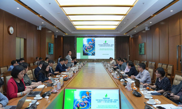  Bộ Công Thương làm việc với Petrovietnam về hoạt động dầu khí 