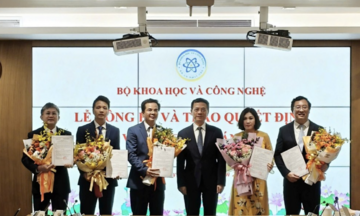 Tin nhân sự: Bộ Khoa học và Công nghệ bổ nhiệm nhiều cán bộ