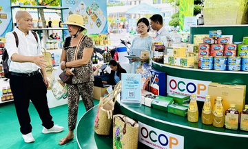 Số hóa bản sắc địa phương để không vô hình trên không gian số