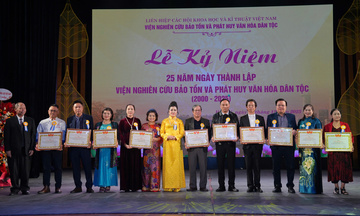 Bảo tồn, phát huy giá trị văn hóa dân tộc trong dòng chảy hội nhập