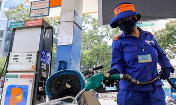 Điều hành xăng dầu năm 2025: Ổn định nguồn cung, linh hoạt giá