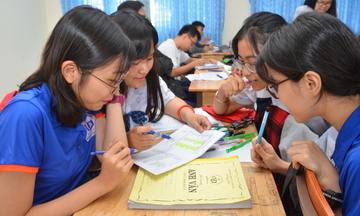 Bộ Giáo dục và Đào tạo siết dạy thêm, ngăn chặn dạy học trá hình