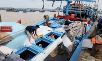 Đắk Lắk: 'Mạnh tay' với những tàu cá vi phạm khi vươn khơi