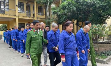 Hưng Yên: Triệt phá đường dây lừa đảo và đánh bạc quy mô 9.300 tỷ đồng