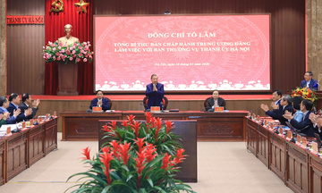 Tổng Bí thư, Thủ tướng và Chủ tịch Quốc hội làm việc với TP. Hà Nội
