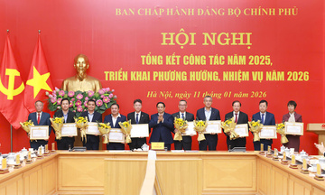 Chủ tịch HĐTV Vinachem nhận Bằng khen của Thủ tướng Chính phủ