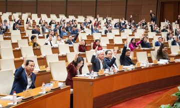 Thống nhất giới thiệu 122 người ứng cử đại biểu Quốc hội chuyên trách