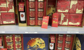 Thị trường quà Tết: Xu hướng tự chọn, tự đóng gói quà được quan tâm