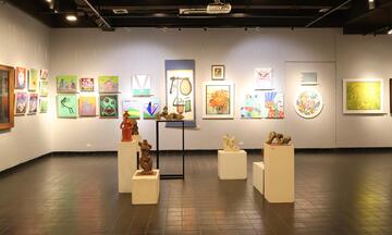 Mãn nhãn tuyệt tác hội họa tại triển lãm 'Sắc màu hữu nghị'