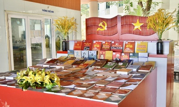 Đà Nẵng trưng bày hơn 2.500 tư liệu chào mừng Đại hội XIV của Đảng