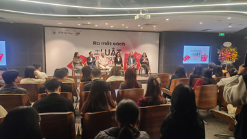 Ra mắt cuốn sách ‘Tìm hiểu Luật Thương mại điện tử’