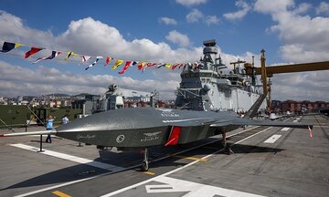 Thổ Nhĩ Kỳ thử nghiệm UAV có tính gần bằng máy bay chiến đấu thật