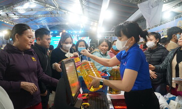 Đà Nẵng: Tổ chức chợ Tết chăm lo cho công nhân, người lao động 