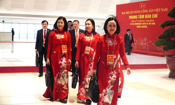 Một số hình ảnh các đại biểu tại ngày làm việc thứ 2 của Đại hội XIV