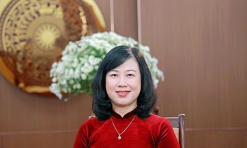  Bộ trưởng Bộ Y tế Đào Hồng Lan: Chăm sóc sức khỏe nhân dân toàn diện, từ sớm, từ xa và ngay từ cơ sở