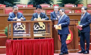 Chùm ảnh: Bầu Ban Chấp hành Trung ương khóa XIV