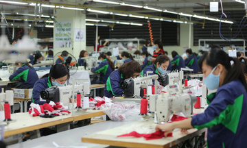 Tăng trưởng 2 con số: Ngành dệt may kỳ vọng quyết sách lớn của Đảng