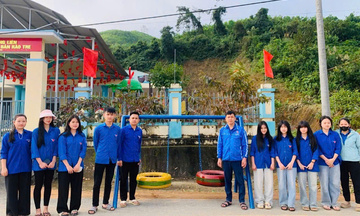 Thanh niên Hà Tĩnh thi đua chào mừng thành công Đại hội XIV của Đảng