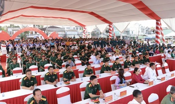 Tết Quân Dân: Vững lòng dân, mở động lực phát triển kinh tế Cần Thơ