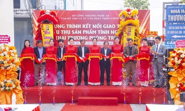 Khai trương phòng trưng bày sản phẩm OCOP quy mô lớn nhất tỉnh Nghệ An