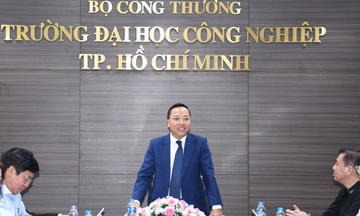 Thứ trưởng Nguyễn Hoàng Long làm việc với các trường thuộc Bộ Công Thương phía Nam