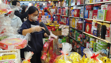 Thị trường giỏ quà Tết 2026: Đa dạng mẫu mã, hướng về chất lượng