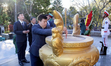 Lâm Đồng: Nhiều hoạt động sôi nổi chào mừng 96 năm Ngày thành lập Đảng