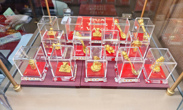 Giá vàng hôm nay 04/02/2026: Đảo chiều tăng, vượt mốc 4.900 USD