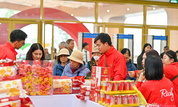 Sức mua tăng mạnh tại khu Xuân Thịnh Vượng Bộ Công Thương