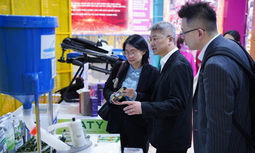 Khách Trung Quốc đánh giá cao Hội chợ Mùa Xuân