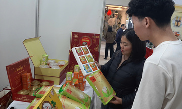 Nông sản, đặc sản địa phương đắt khách tại Hội chợ Xuân Hà Nội 2026