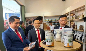 Lâm Đồng: Một xã tiên phong mô hình 'Xã thương mại điện tử' 