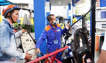 Bộ Công Thương yêu cầu tuyệt đối không để gián đoạn nguồn cung xăng dầu dịp Tết