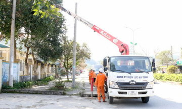 Hà Tĩnh: Đảm bảo cung cấp điện Tết tại các khu vực xung yếu