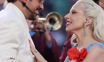 Super Bowl 2026: Dàn sao Hollywood đổ bộ thảm đỏ NFL