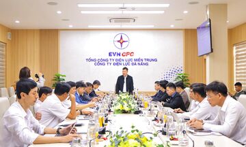Bộ Công Thương kiểm tra phương án cấp điện dịp Tết tại miền Trung