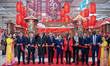 Tết Việt lan tỏa trong lòng nước Pháp