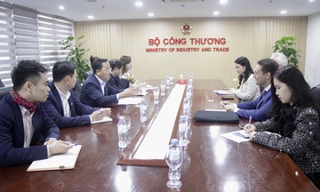 Thứ trưởng Nguyễn Hoàng Long làm việc với Tập đoàn CIP (Đan Mạch)
