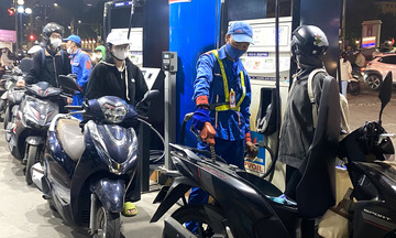 Giá xăng dầu hôm nay 13/2/2026: Giảm sâu gần 3%