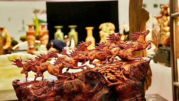 Sắc xuân Bính Ngọ qua những tạo hình ngựa độc đáo