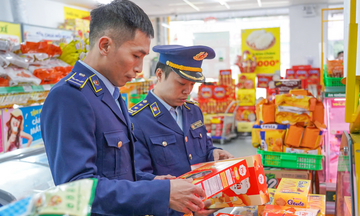 Hà Tĩnh: ‘Căng mình’ trên mọi mặt trận, giữ vững thị trường sát Tết