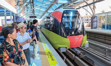 Hà Nội: Miễn phí tàu điện, xe buýt trong 9 ngày Tết