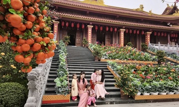 Du xuân về chùa Bầu, tìm sự an yên đầu năm