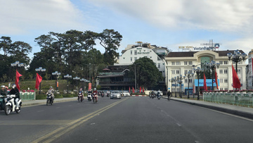 Giao thông Đà Lạt thông thoáng ngày đầu năm Bính Ngọ 2026