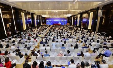 Doanh nghiệp nhà nước đang tái cơ cấu, cổ phần hóa chưa phải hủy tư cách đại chúng